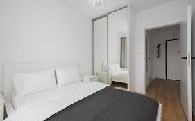Aurora Prime Apartment